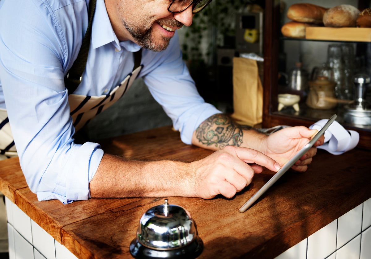Kaffeerösterei in der Nähe: Lokal kaufen oder Kaffee online bestellen?